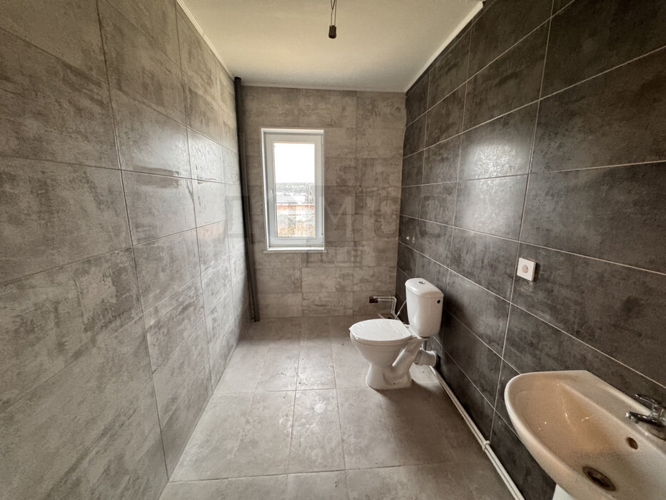 д. Поварня, ул. Патрушева, 112 (городской округ Белоярский) - фото коттеджа (2)