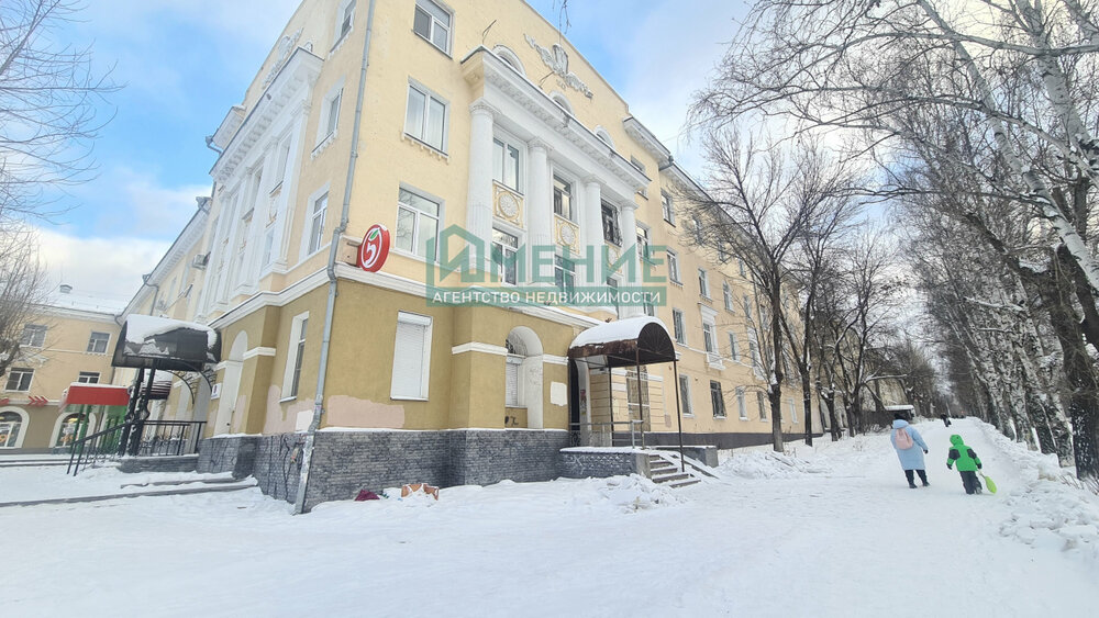 г. Ревда, ул. Старых Большевиков, 18 (городской округ Ревда) - фото комнаты (2)