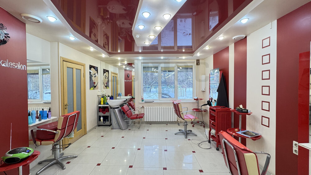 Екатеринбург, ул. Академика Бардина, 19к1 (Юго-Западный) - фото торговой площади (1)