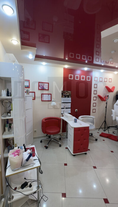 Екатеринбург, ул. Академика Бардина, 19к1 (Юго-Западный) - фото торговой площади (6)