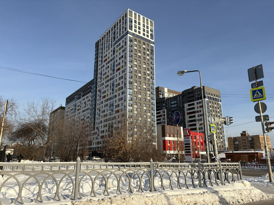 Екатеринбург, ул. Комсомольская, 67 (Втузгородок) - фото торговой площади (1)