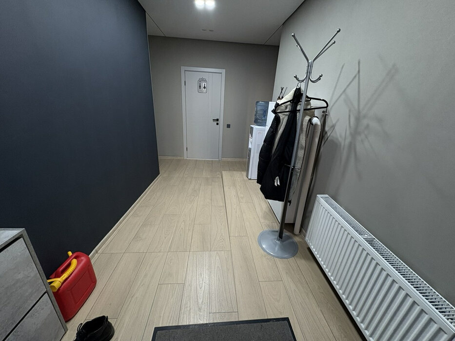 Екатеринбург, ул. Комсомольская, 67 (Втузгородок) - фото торговой площади (7)