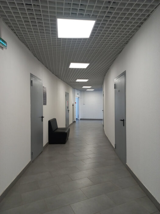 Екатеринбург, ул. Рябинина, 18/2 (Широкая речка) - фото торговой площади (7)