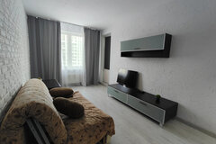 Екатеринбург, ул. Вильгельма де Геннина, 42 (Академический) - фото квартиры