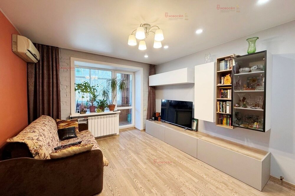 Екатеринбург, ул. Мамина-Сибиряка, 130 (Центр) - фото квартиры (4)