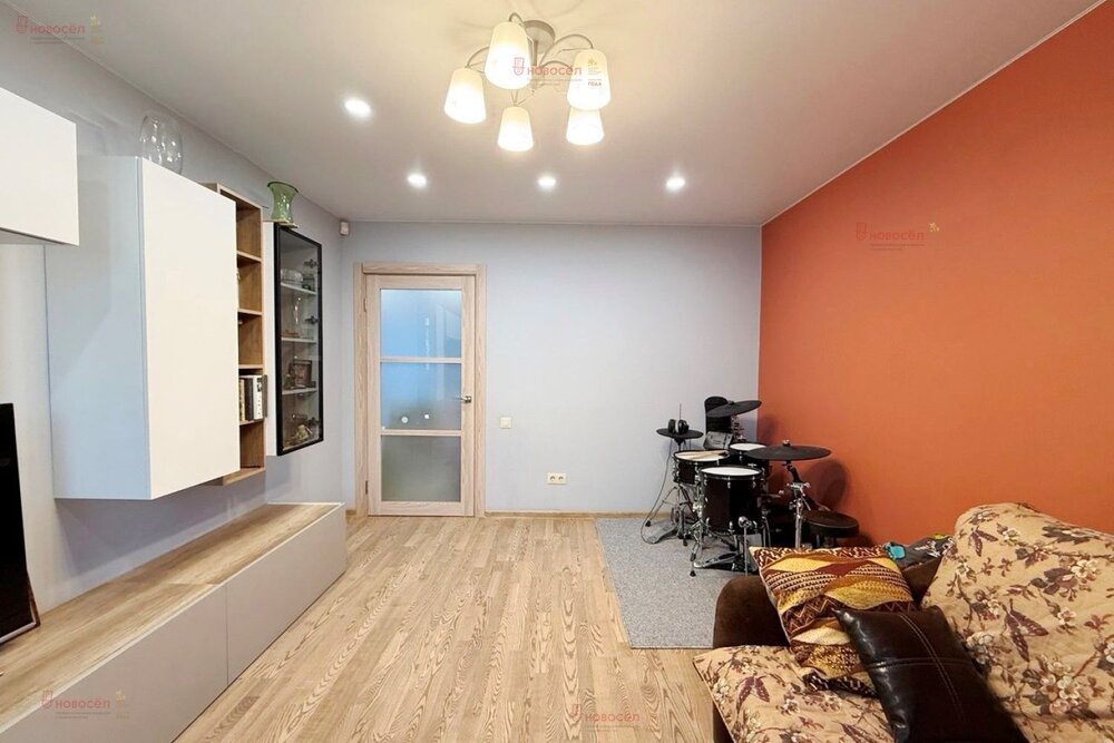 Екатеринбург, ул. Мамина-Сибиряка, 130 (Центр) - фото квартиры (5)