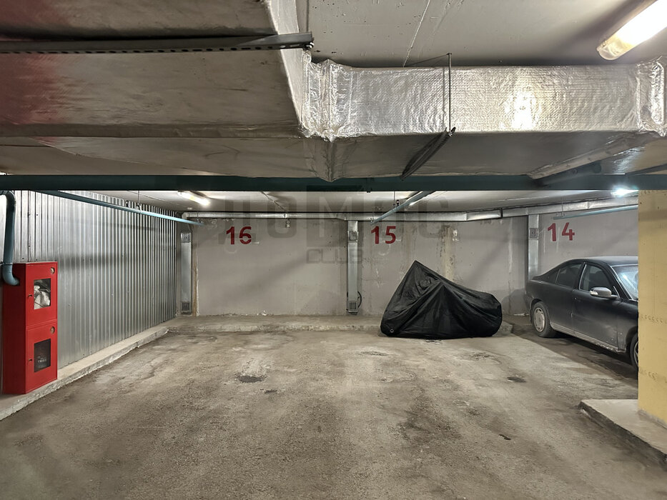 Екатеринбург, ул. Щорса, 37 (Автовокзал) - фото гаража (1)