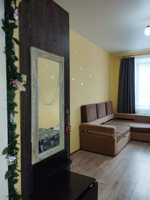 Екатеринбург, ул. Тепличная, 1 (Эльмаш) - фото комнаты (1)