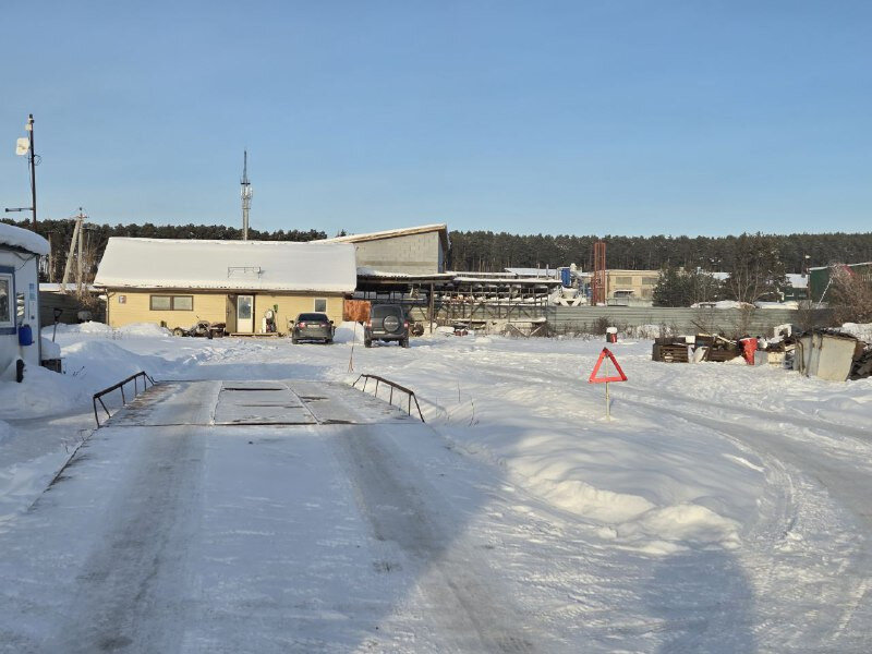 г. Сысерть, ул. 30 лет Октября, 1/1 (городской округ Сысертский) - фото земельного участка (3)
