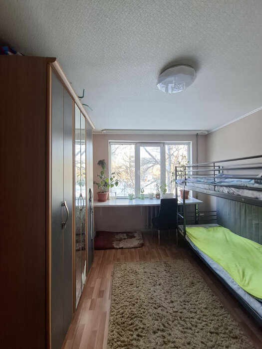 Екатеринбург, ул. Ясная, 32/4 (Юго-Западный) - фото комнаты (1)