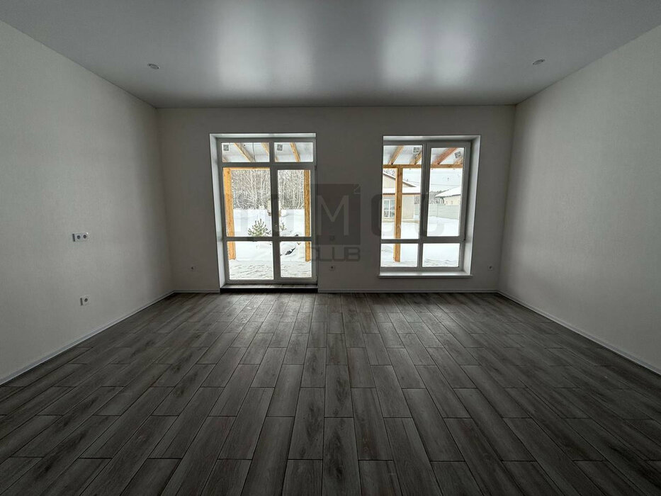 п. Прохладный, ул. Кедровая, 3 (городской округ Белоярский) - фото дома (8)