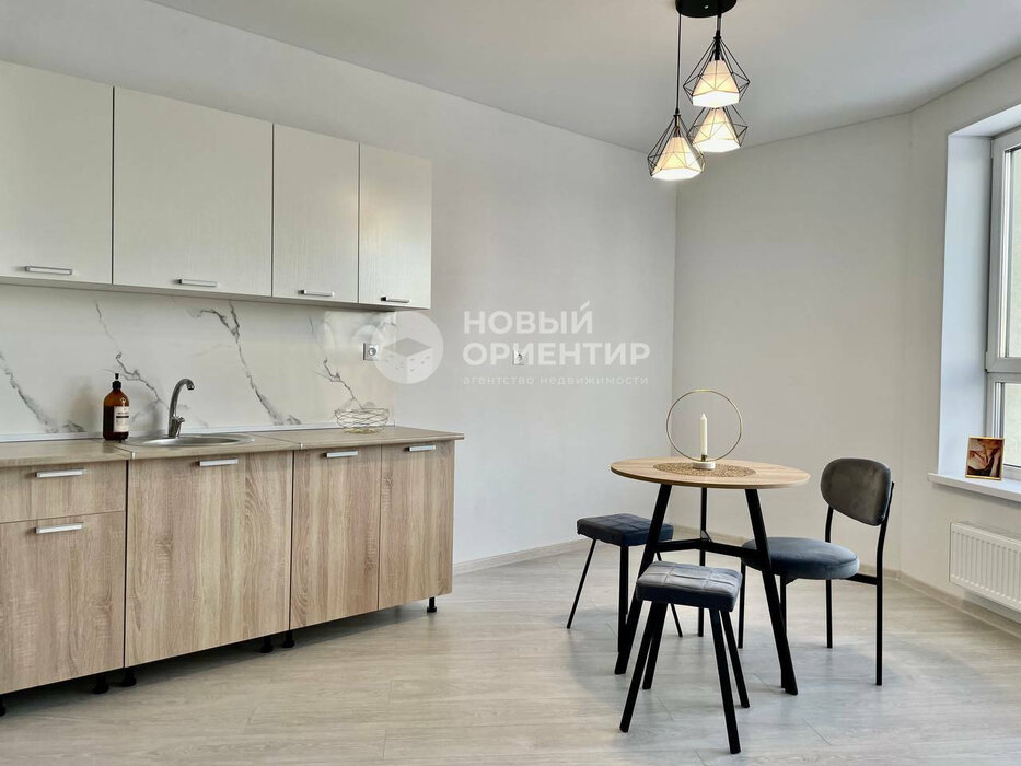 Екатеринбург, ул. Ляпустина, 5 (Вторчермет) - фото квартиры (1)