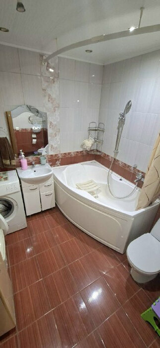 г. Первоуральск, ул. Вайнера, 37 (городской округ Первоуральск) - фото квартиры (2)