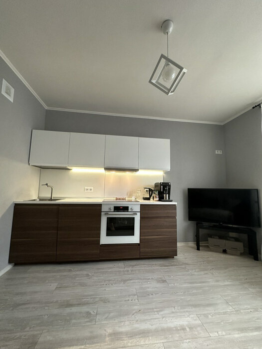 Екатеринбург, ул. Академика Семихатова, 18 (УНЦ) - фото квартиры (1)