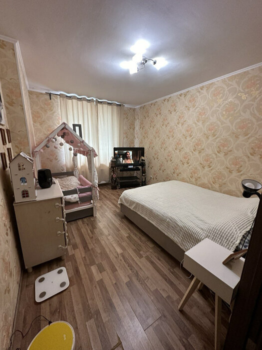 Екатеринбург, ул. Академика Семихатова, 18 (УНЦ) - фото квартиры (8)