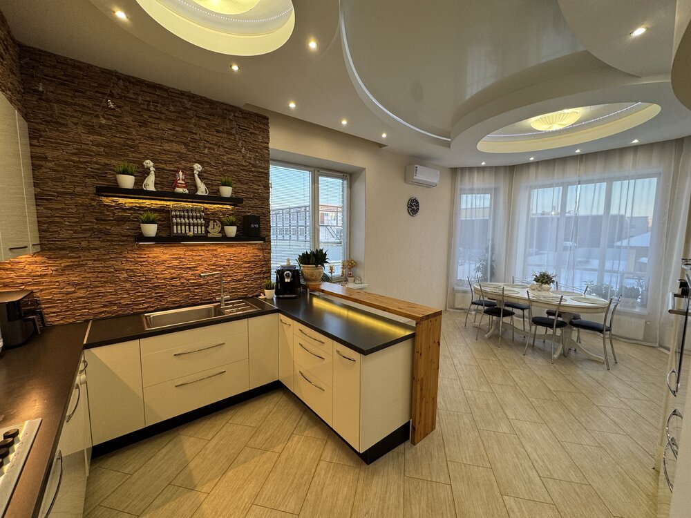 г. Арамиль, ул. Чапаева, 15 (городской округ Арамильский) - фото дома (5)