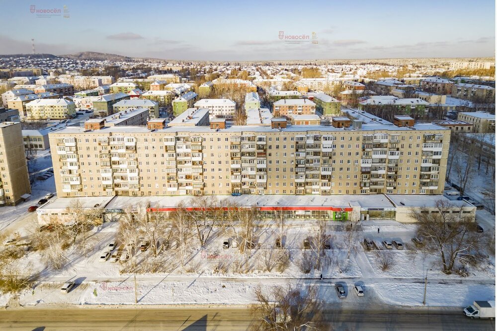 г. Полевской, ул. Вершинина, 35 (городской округ Полевской) - фото торговой площади (2)