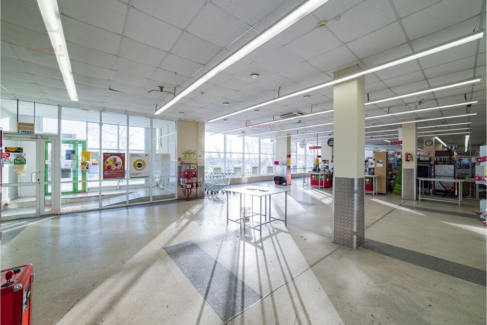 г. Полевской, ул. Вершинина, 35 (городской округ Полевской) - фото торговой площади (4)