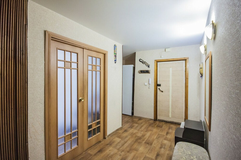 Екатеринбург, ул. Красных командиров, 72 (Эльмаш) - фото квартиры (2)