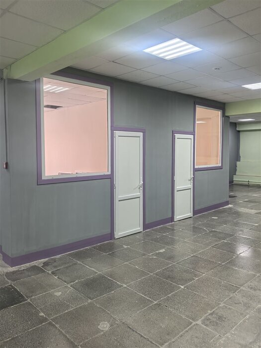 г. Асбест, ул. Ленинградская, 41 (городской округ Асбестовский) - фото торговой площади (4)