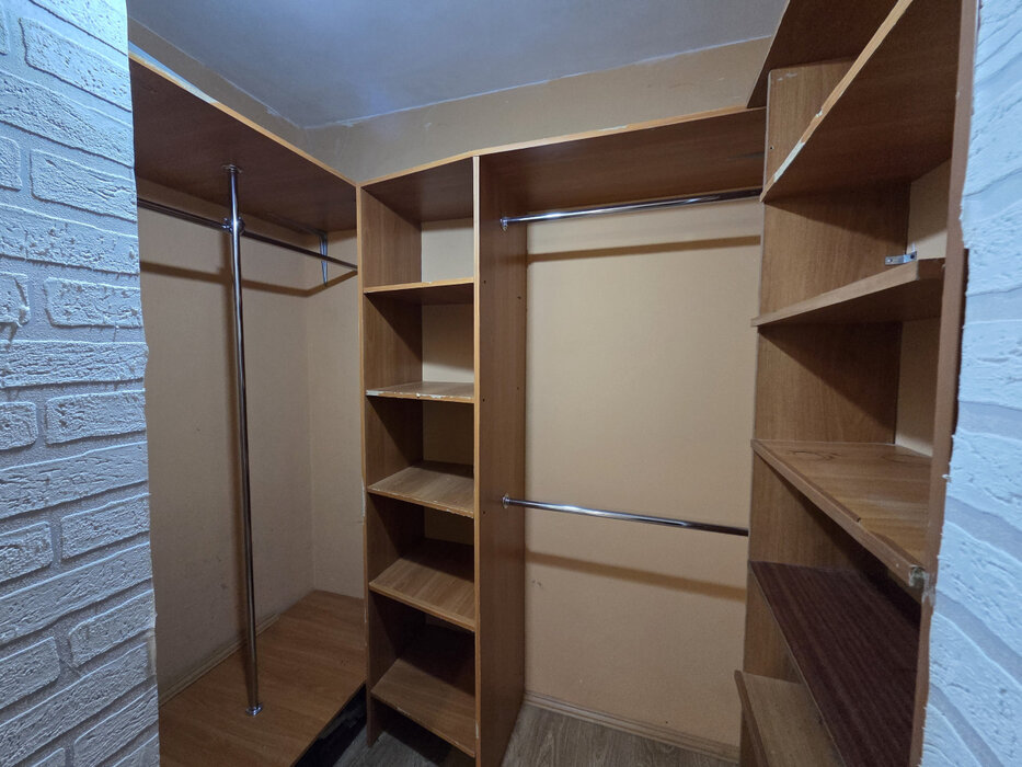 Екатеринбург, ул. Базовый, 50 (Автовокзал) - фото квартиры (7)