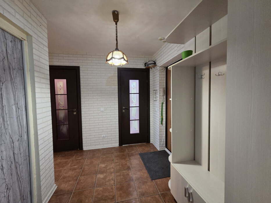 Екатеринбург, ул. Базовый, 50 (Автовокзал) - фото квартиры (8)