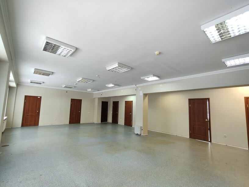 г. Первоуральск, ул. Комсомольская, 13 (городской округ Первоуральск) - фото офисного помещения (1)