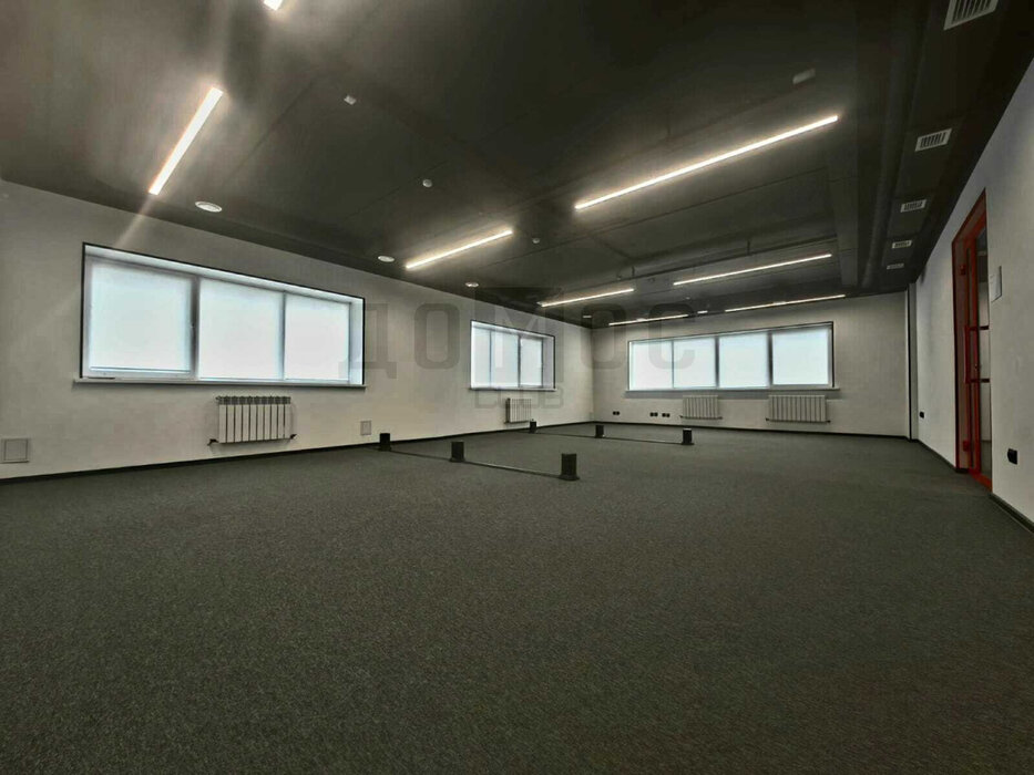 Екатеринбург, ул. Селькоровская, 86 А - фото офисного помещения (8)