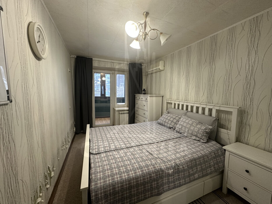 Екатеринбург, ул. Малышева, 15 (Центр) - фото квартиры (8)