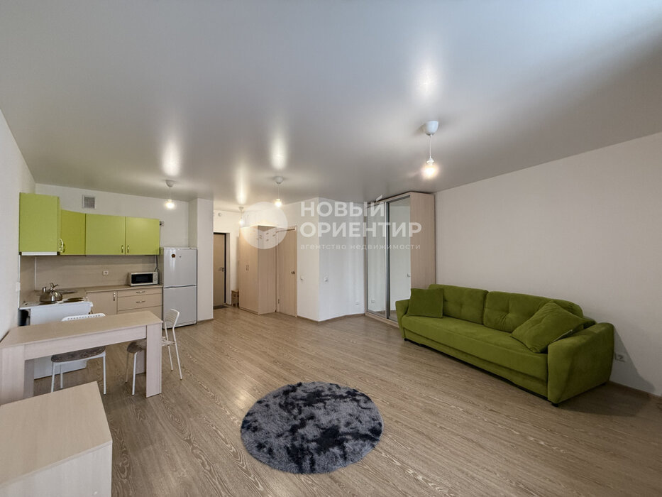 Екатеринбург, ул. микрорайон Светлый, 5 (Уктус) - фото квартиры (2)