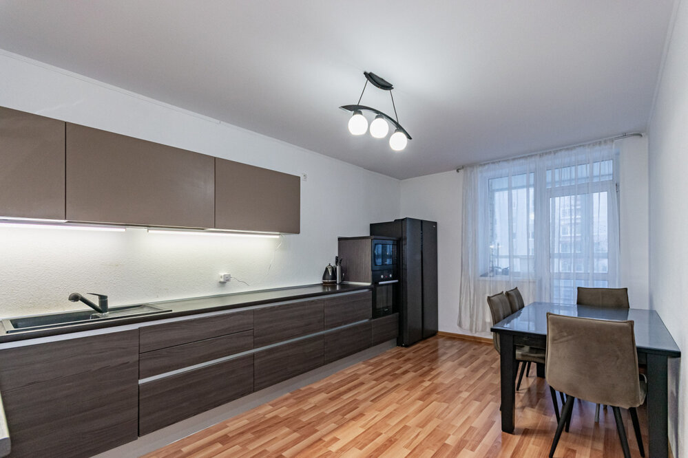 Екатеринбург, ул. Михеева, 10 (УНЦ) - фото квартиры (2)