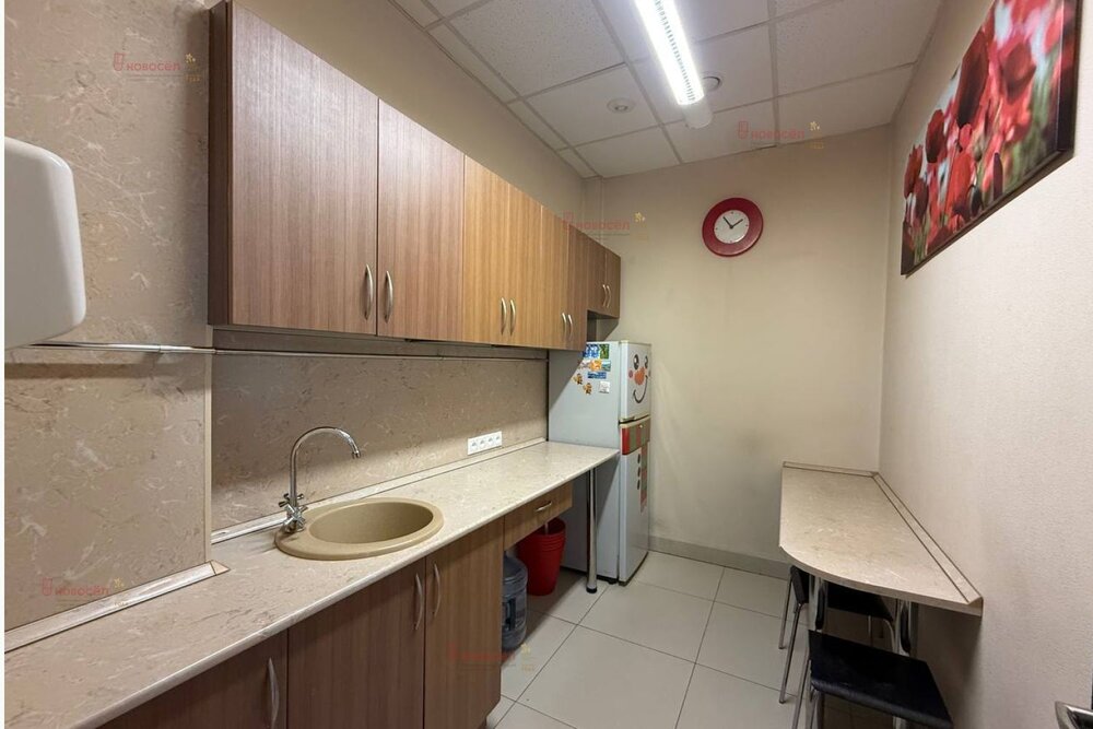 Екатеринбург, ул. Победы, 70 г (Уралмаш) - фото офисного помещения (8)