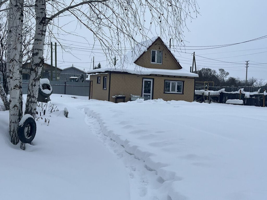 п. Гагарский, ул. Пионерская, 23 (городской округ Белоярский) - фото дома (1)