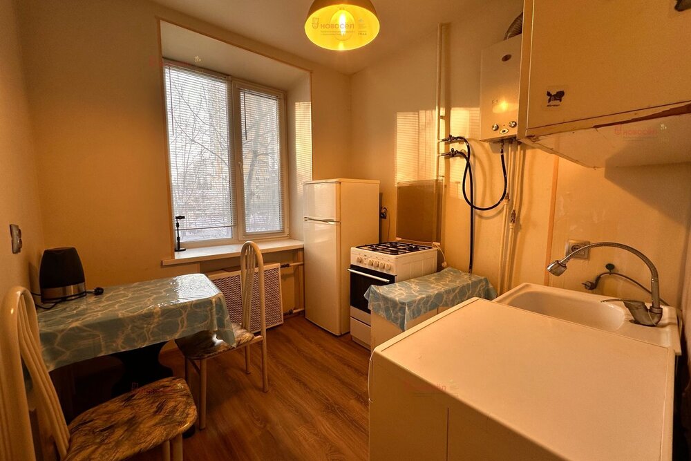 Екатеринбург, ул. Чапаева, 66/а (Автовокзал) - фото квартиры (1)