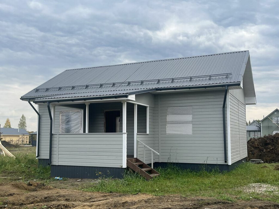 к.п. Александрия, ул. Кузнецова, 47 (городской округ Белоярский, д. Гусева) - фото дома (1)