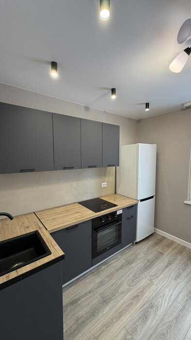 Екатеринбург, ул. Анатолия Мехренцева, 9 (УНЦ) - фото квартиры (3)