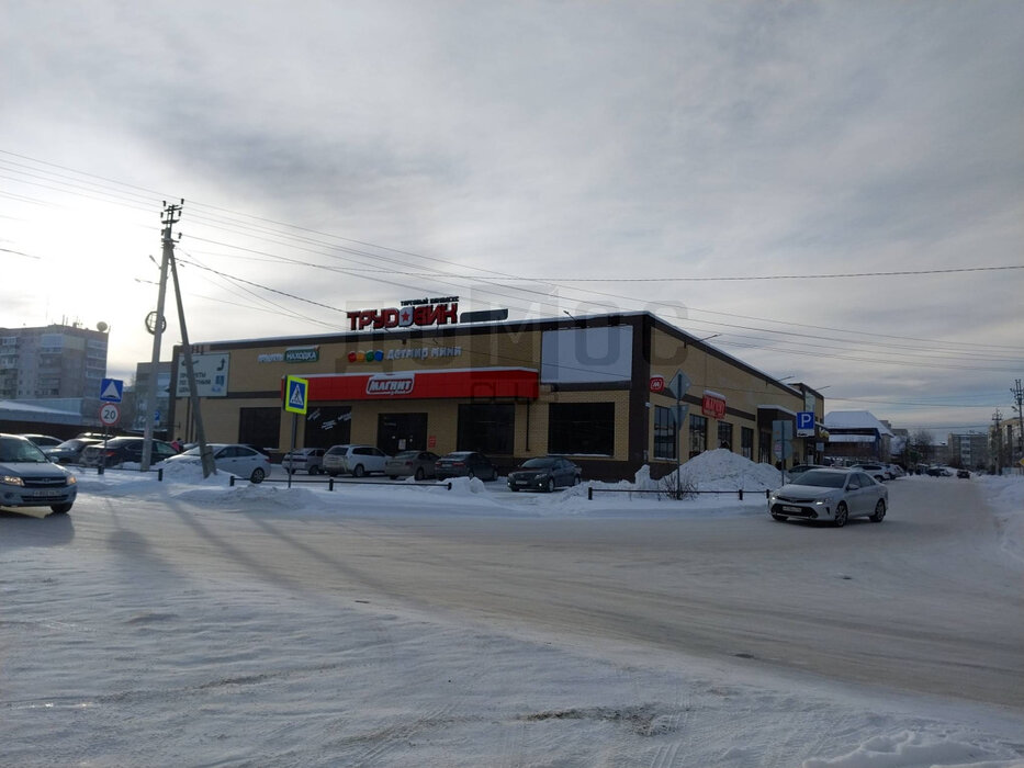г. Реж, ул. Трудовая, 40 (городской округ Режевской) - фото торговой площади (5)
