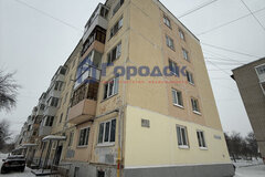 г. Каменск-Уральский, ул. Победы, 45 (городской округ Каменский) - фото квартиры