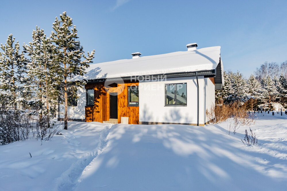 к.п. Зеленые кварталы, ул. Ежевичная, 15 (городской округ Белоярский, п. Рассоха) - фото дома (1)