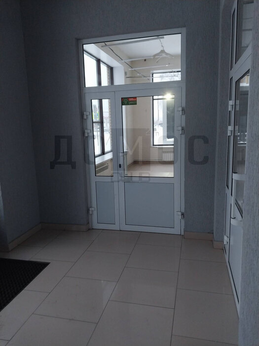 г. Реж, ул. Большевиков, 9 (городской округ Режевской) - фото торговой площади (4)