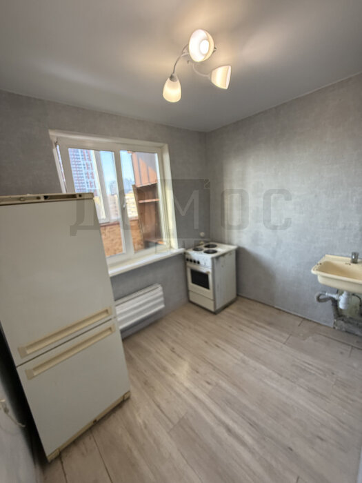 Екатеринбург, ул. Куйбышева, 104 (Шарташский рынок) - фото квартиры (8)