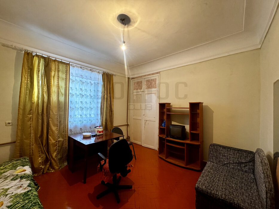 Екатеринбург, ул. Краснофлотцев, 10 (Эльмаш) - фото комнаты (1)