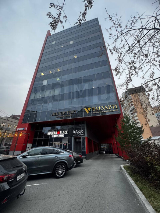 Екатеринбург, ул. Шейнкмана, 9 (Центр) - фото торговой площади (1)