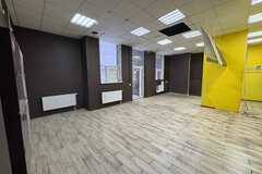 Екатеринбург, ул. Павла Шаманова, 21 (Академический) - фото торговой площади