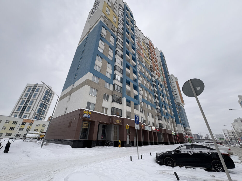 Екатеринбург, ул. Павла Шаманова, 21 (Академический) - фото торговой площади (7)