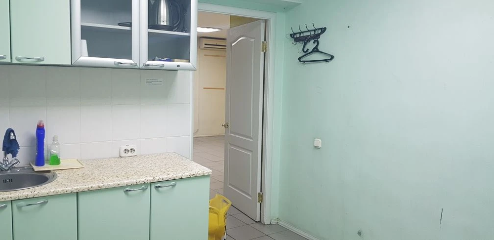 г. Нижний Тагил, ул. Попова, 19 (городской округ Нижний Тагил) - фото офисного помещения (8)