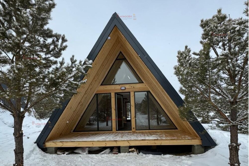 п. Колюткино, ул. Ягодная, 7 (городской округ Белоярский) - фото дома (2)