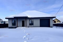 п. Прохладный, ул. Достоевского, 12 (городской округ Белоярский) - фото коттеджа