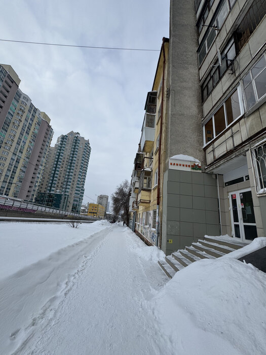 Екатеринбург, ул. Шевченко, 33 (Центр) - фото готового бизнеса (2)