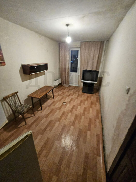 Екатеринбург, ул. Пехотинцев, 5 (Новая Сортировка) - фото комнаты (2)